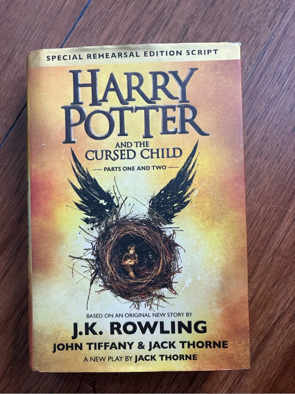 Harry Potter and the Cursed Child Special Rehearsal Edition - Gold Cover